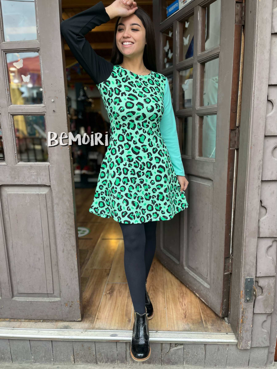 Vestido Roxana print con bolsillos1