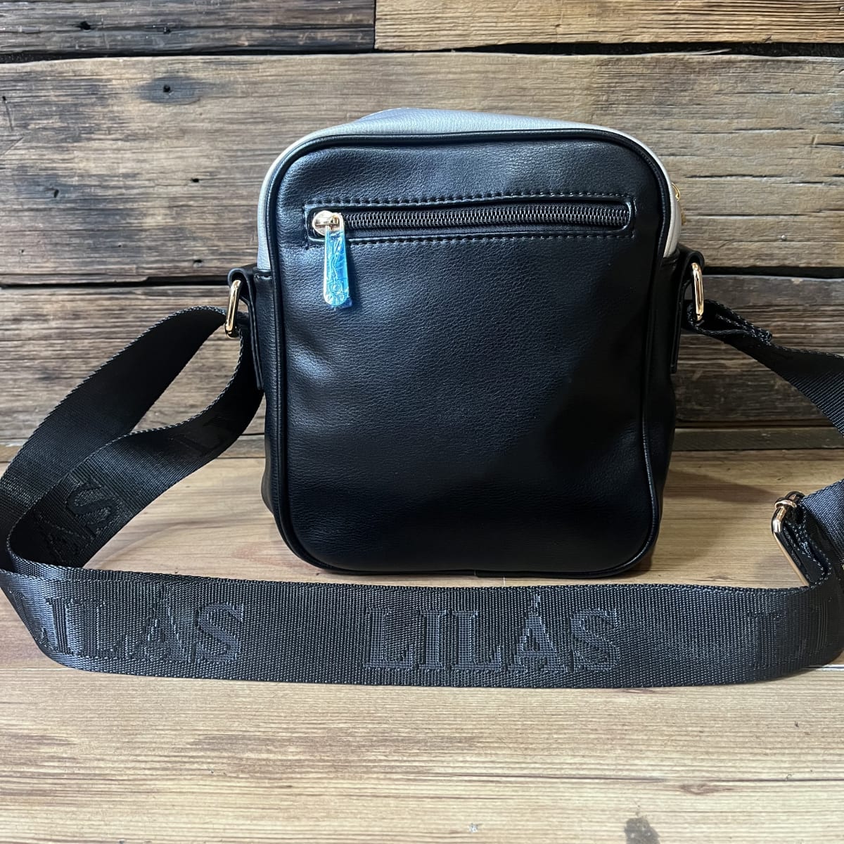 Cartera Lilás bandolera metalizada 3 colores4
