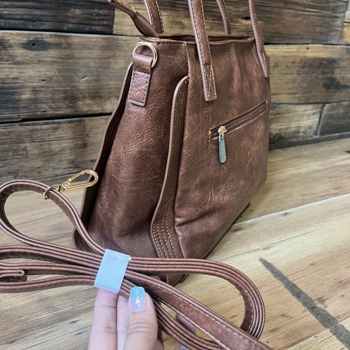 Cartera Lilás hombro cafe con asa desmontable3