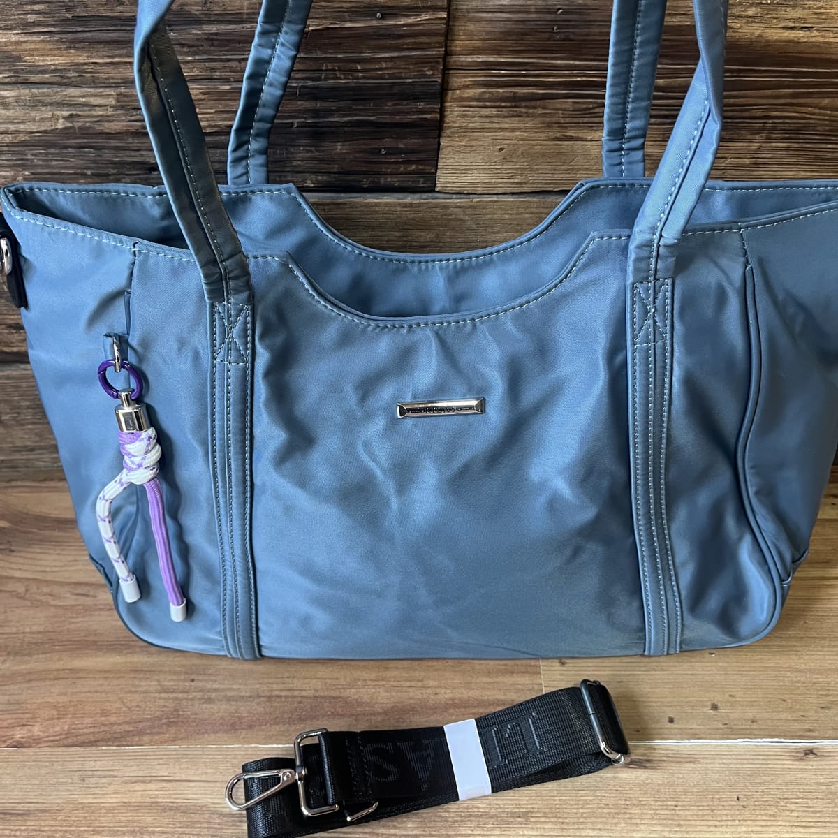 Cartera Lilás hombro celeste cielo impermeable con asa desmontable2