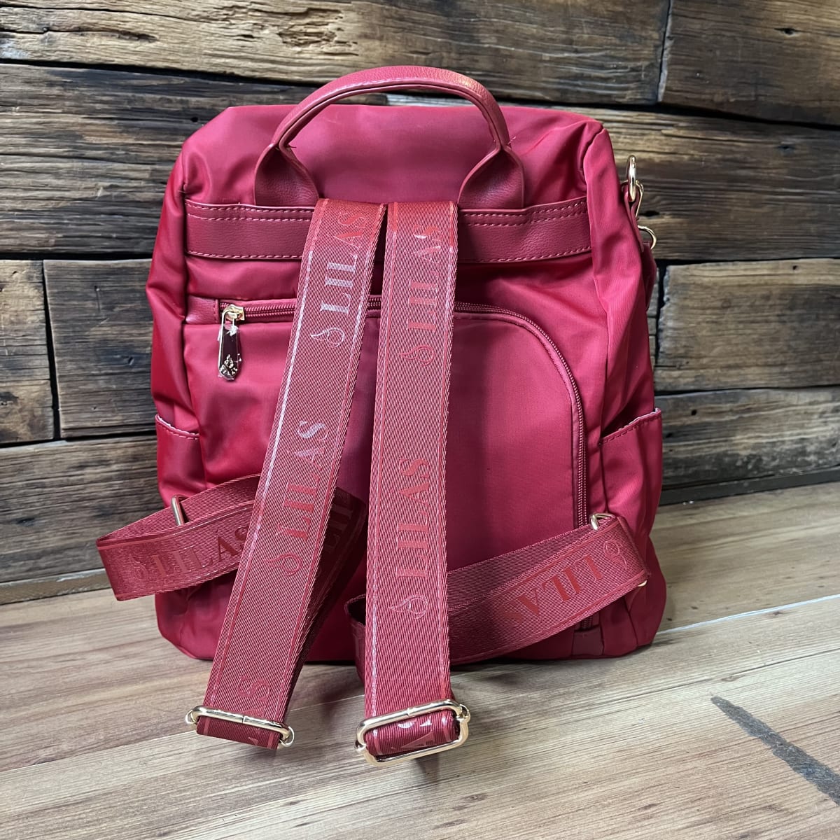 Mochila Lilás antirrobo rojo llavero4