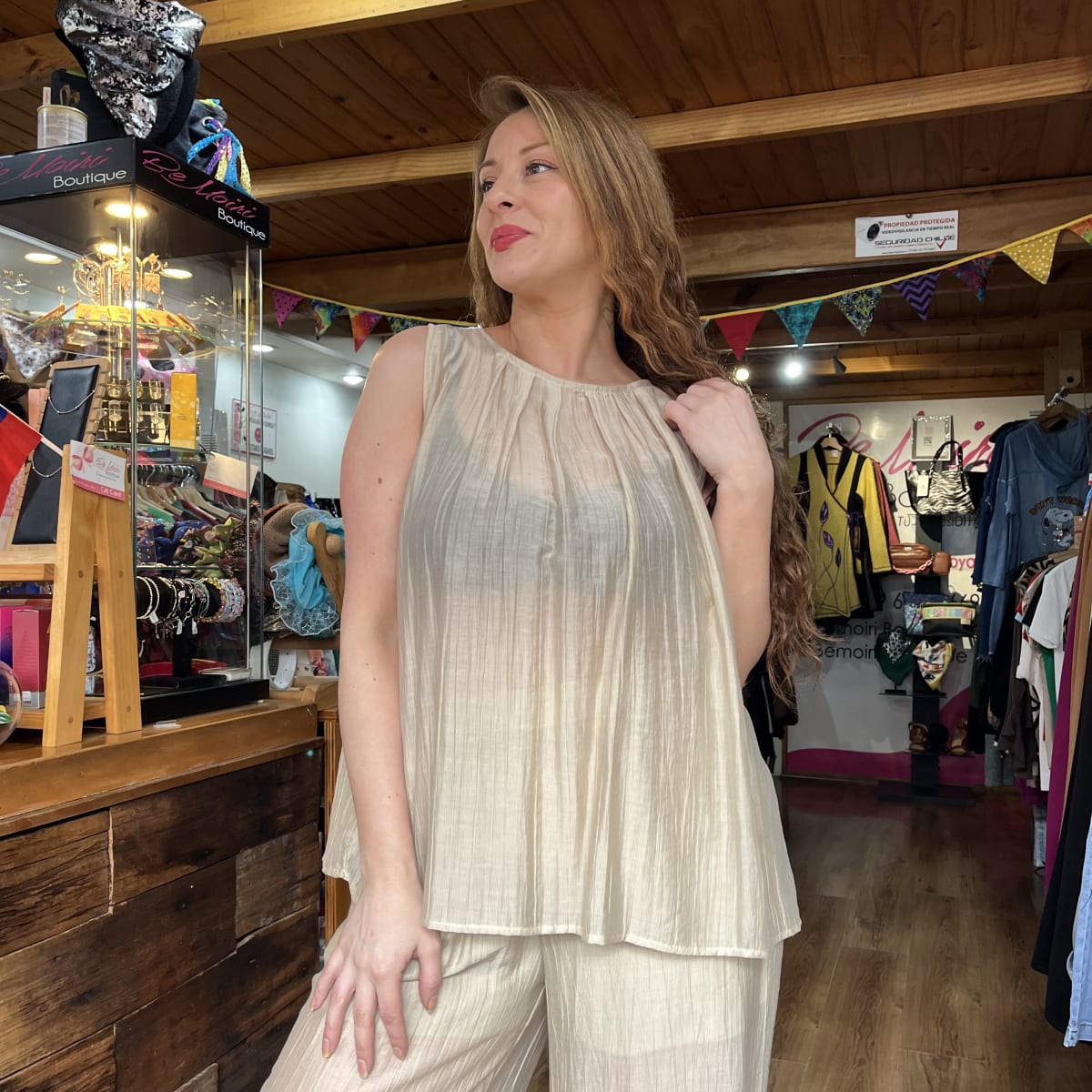 Conjunto pantalon + blusa beige2