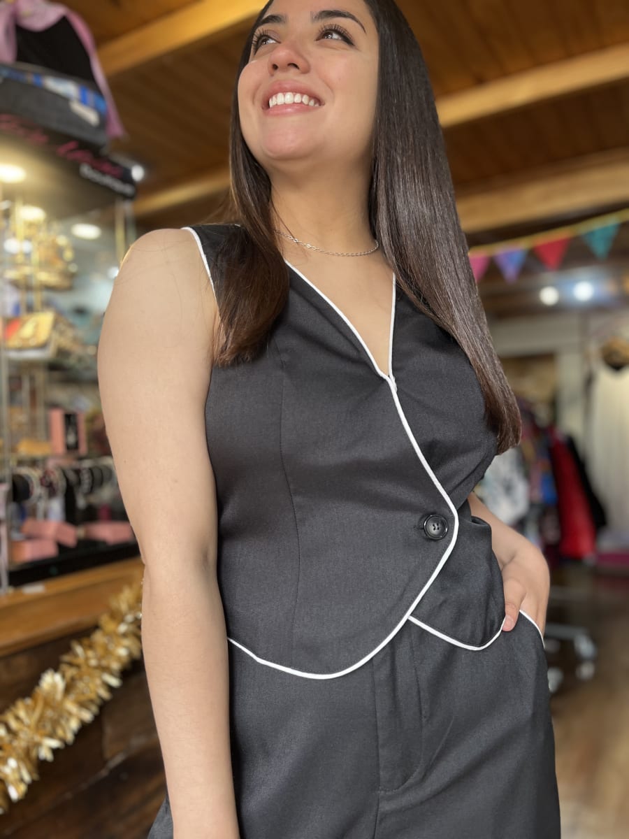 Conjutno pantalon + gillet negro3