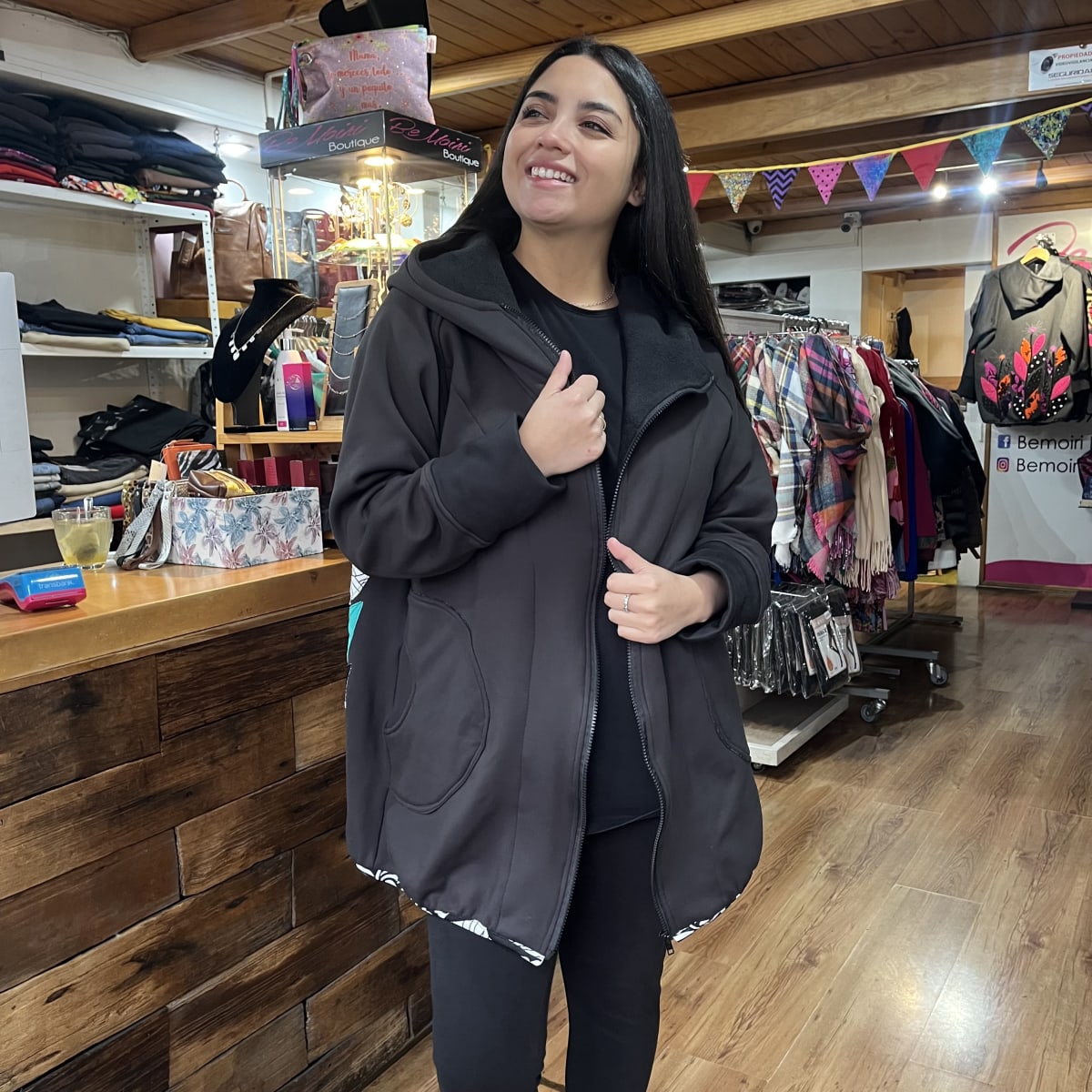 Chaqueta Ultravioleta Mila negro interior peluda diente de leon2