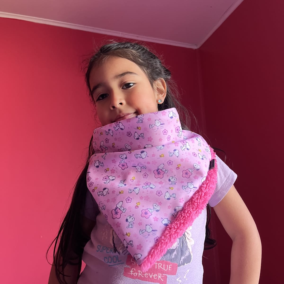 Bandana Isidora Snoopy flor fucsia2