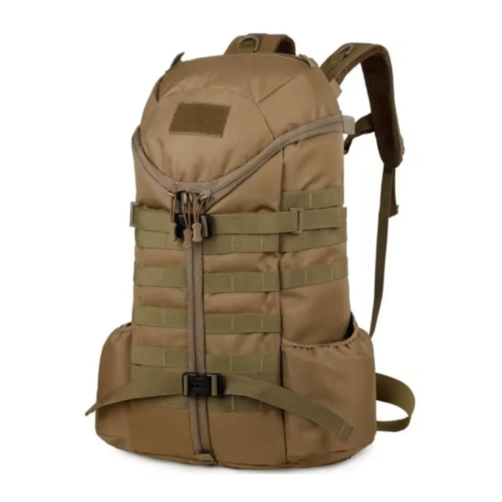 MOCHILA URBANA CON CIERRE FRONTAL 50LTS TAN