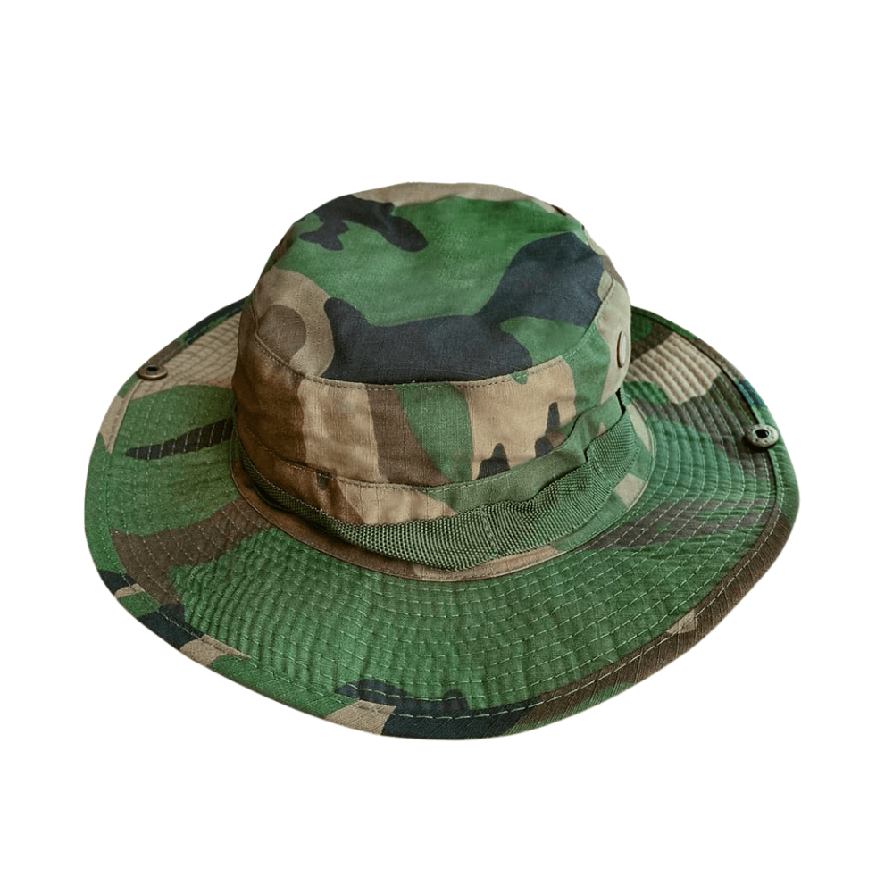 CAMBOYANO / BONNIE WOODLAND