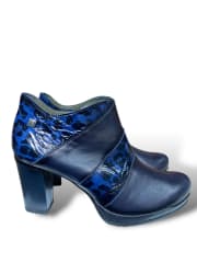 ZAPATO CLAUDIA NAVY KOPARDO NRO 39