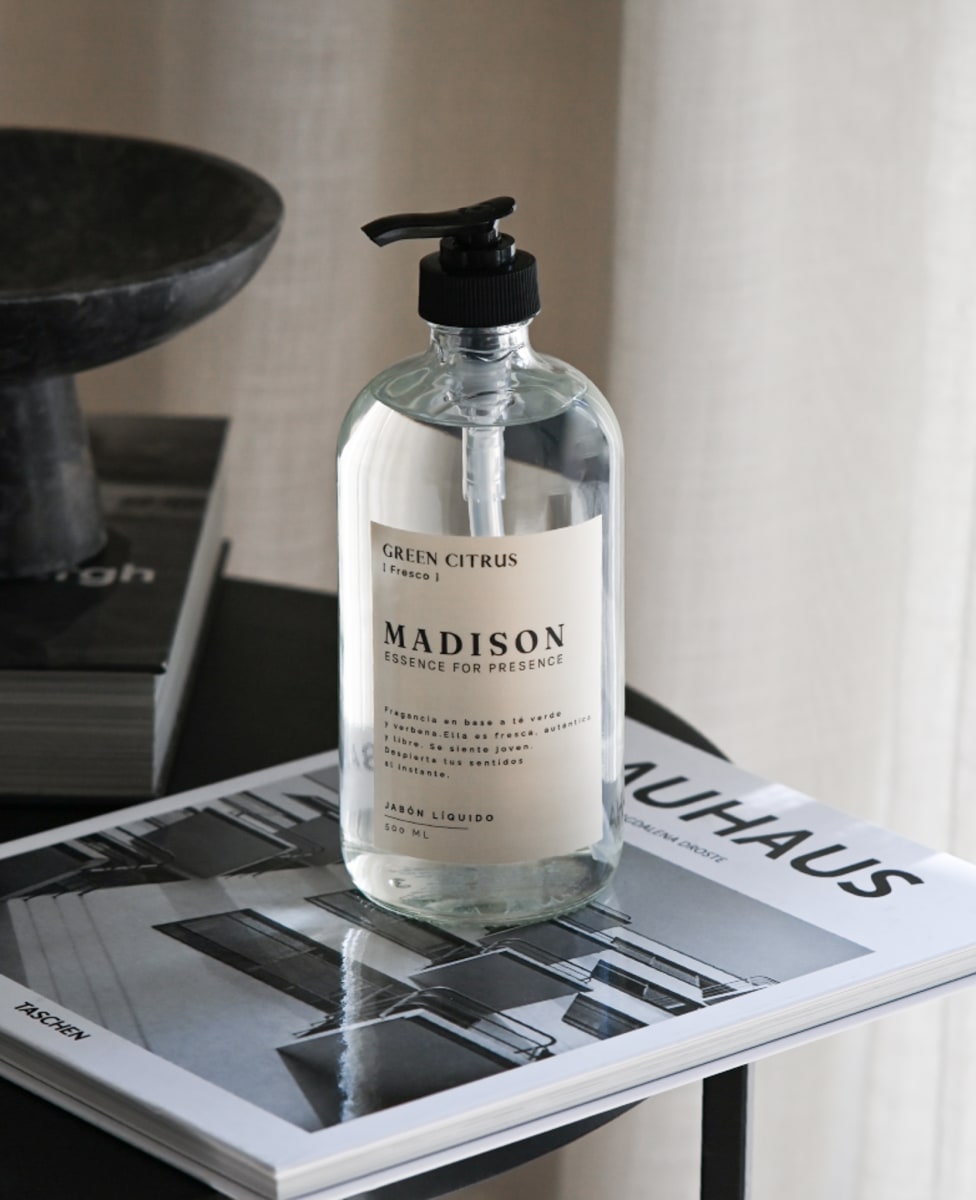 JABON MADISON 500 ML ENVASE TRANSPARENTE2