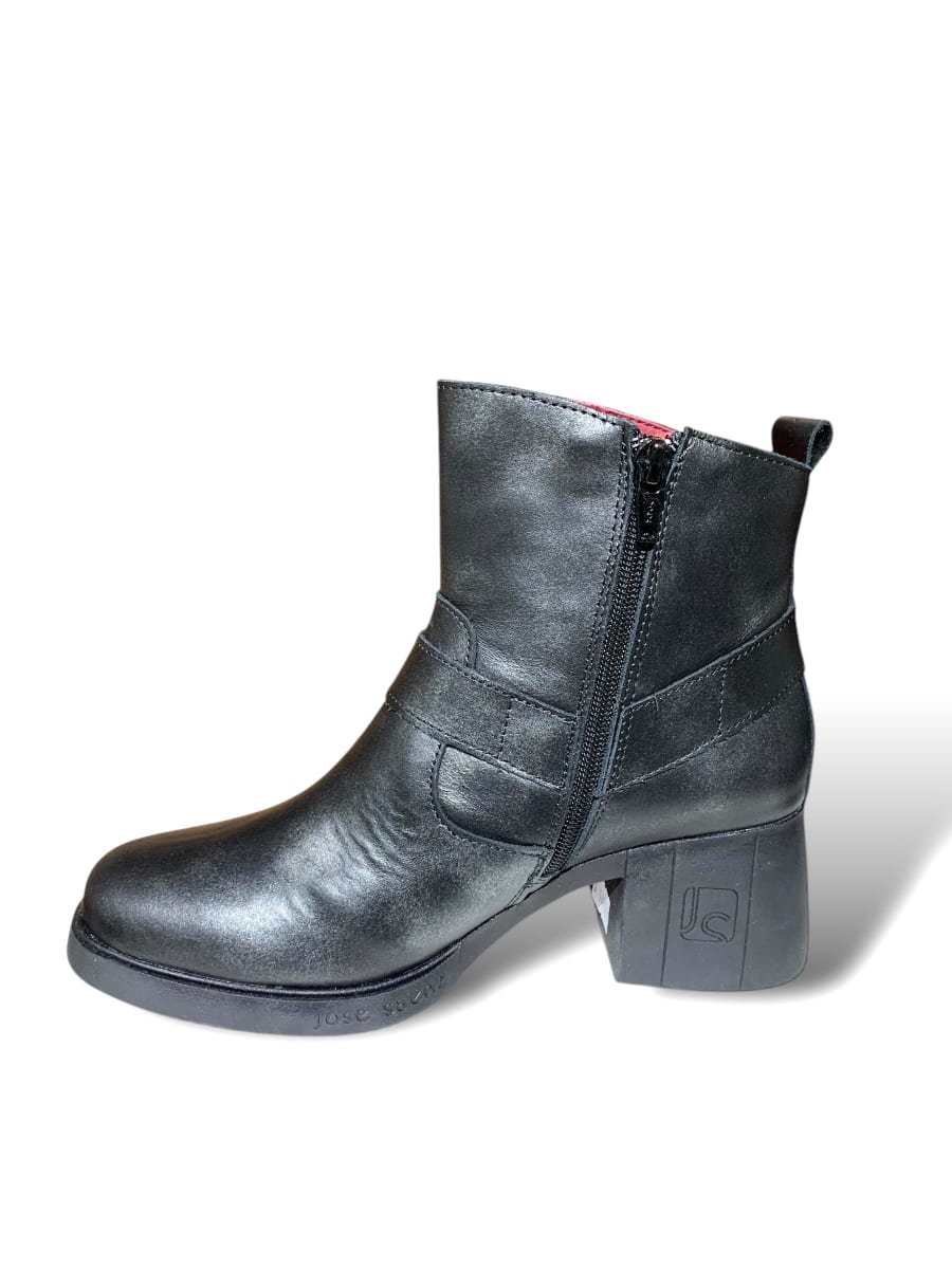 BOTIN CANDELA NEGRO MUGA, JOSE SAENZ2