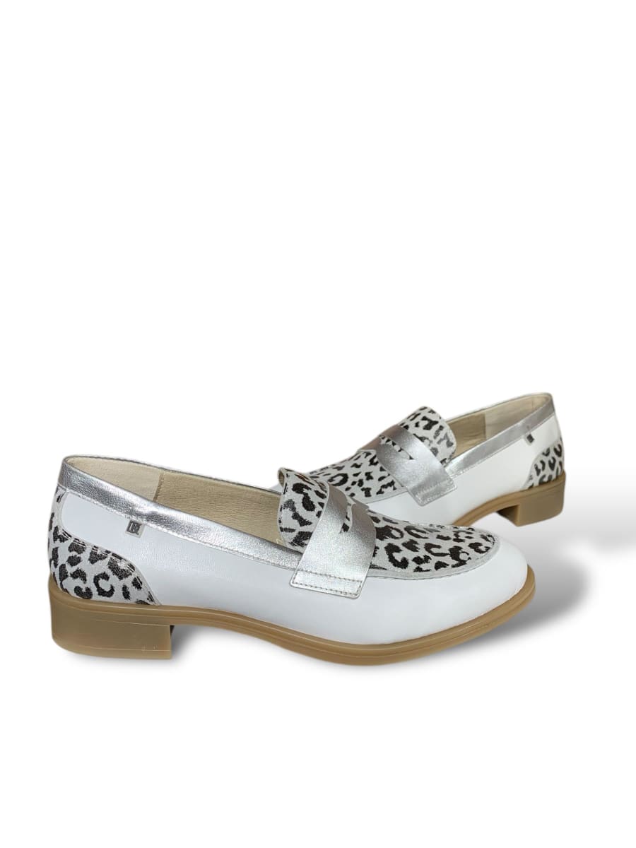 MOCASIN JAGUAR BLANCO PLATA3