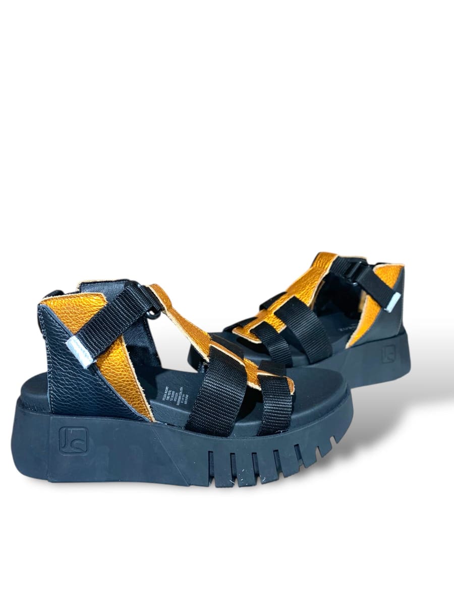 SANDALIA MANUELA NARANJA NEGRO4