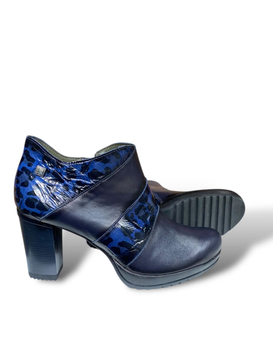 ZAPATO CLAUDIA NAVY KOPARDO NRO 396