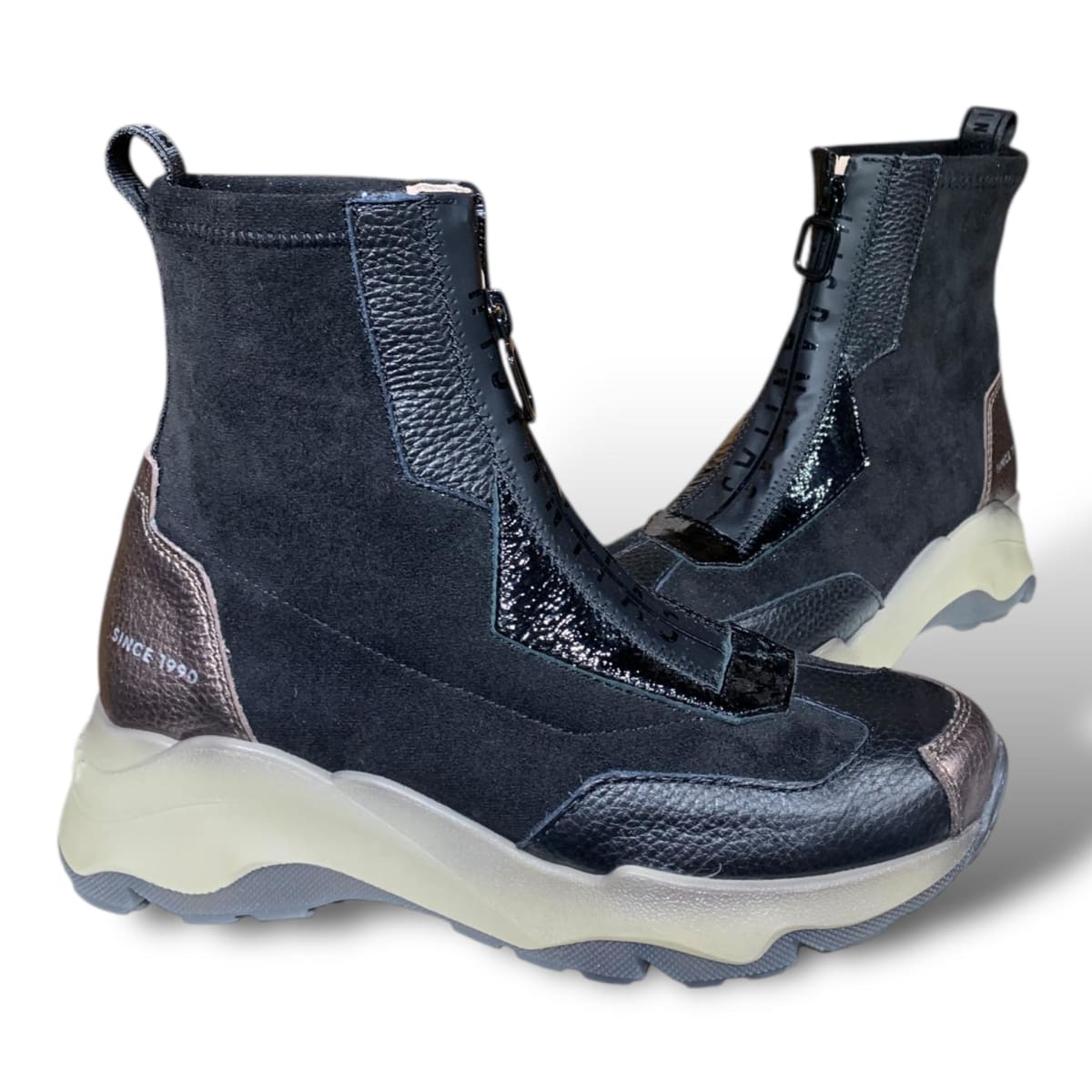 BOTIN HISPANITAS NEPAL BOLMET4