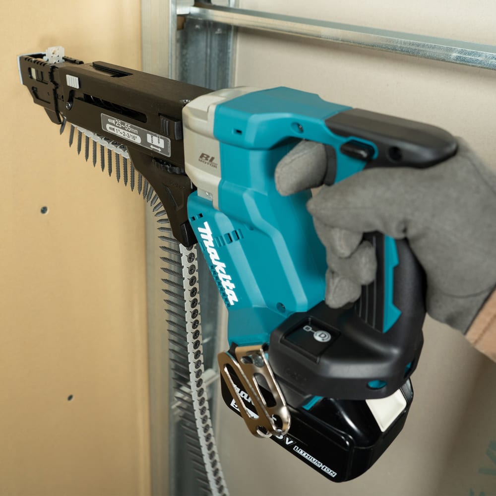 Atornillador para Drywall 1/4'' Hex 18V LXT BL Baretool Makita DFR551Z7