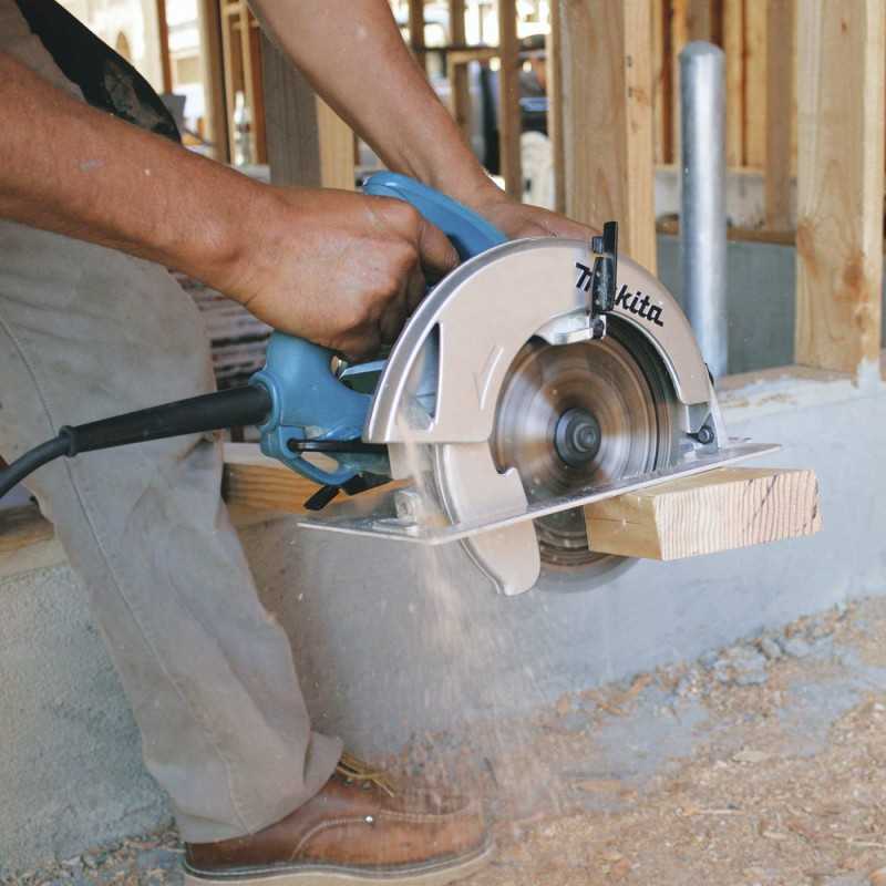 SIERRA CIRCULAR MAKITA 7 1/4'' 1800W 5007NK4