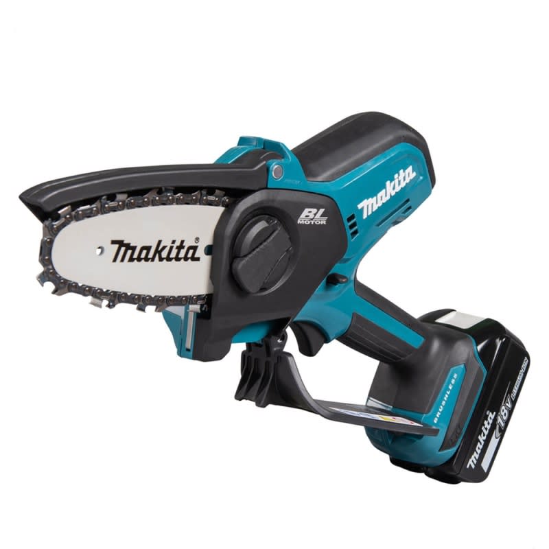 SIERRA DE PODA 4'' 18V LXT BL DUC101 + 1 BATERÍA 18V 3.0 AH BL1830 Y CARGADOR DC18RC MAKITA3