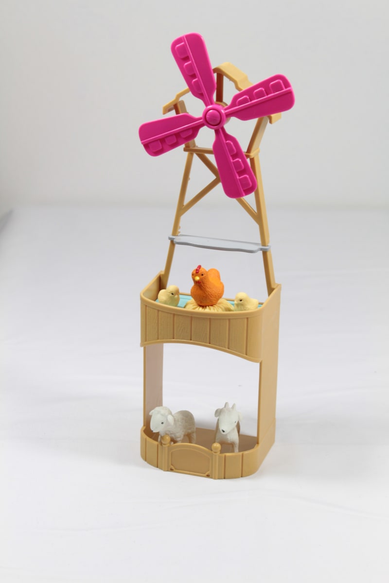 Muñeca Veterinaria con Caballo y Establo – Set de Juego Interactivo4