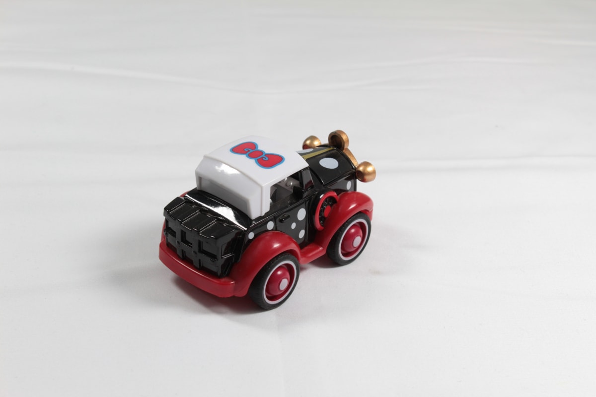 Coche Clásico de Inercia de Aleación – Juguete Retro, Resistente y Coleccionable4