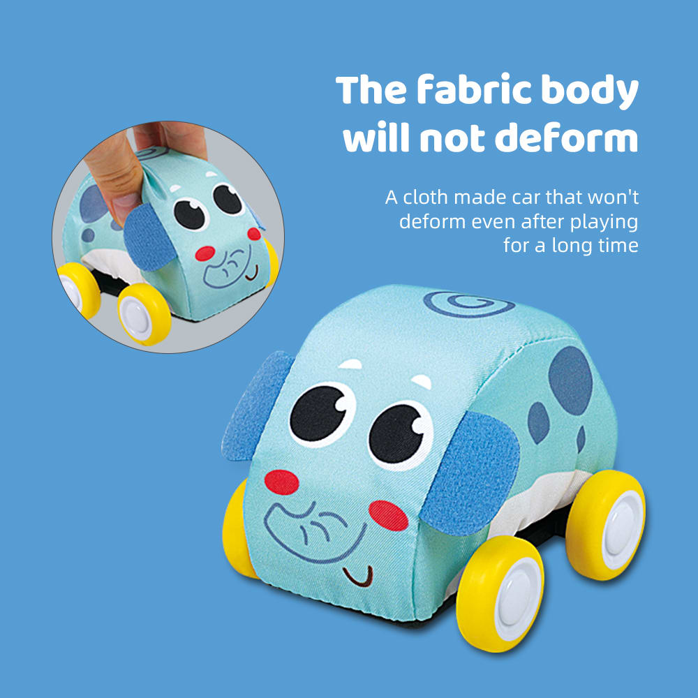 Alfombra con autitos de tela2