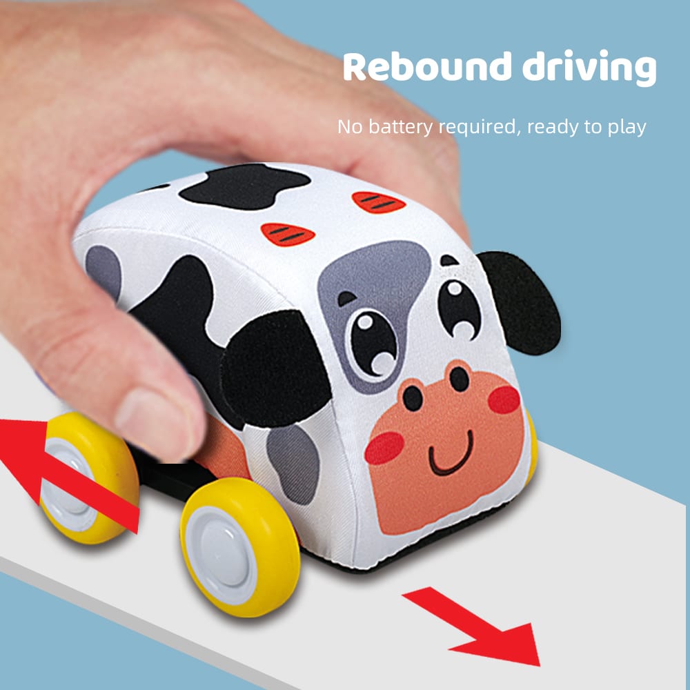 Alfombra con autitos de tela3