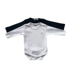 SET 2 PIEZAS BODY BOTÓN AL HOMBRO BLANCO Y NEGRO