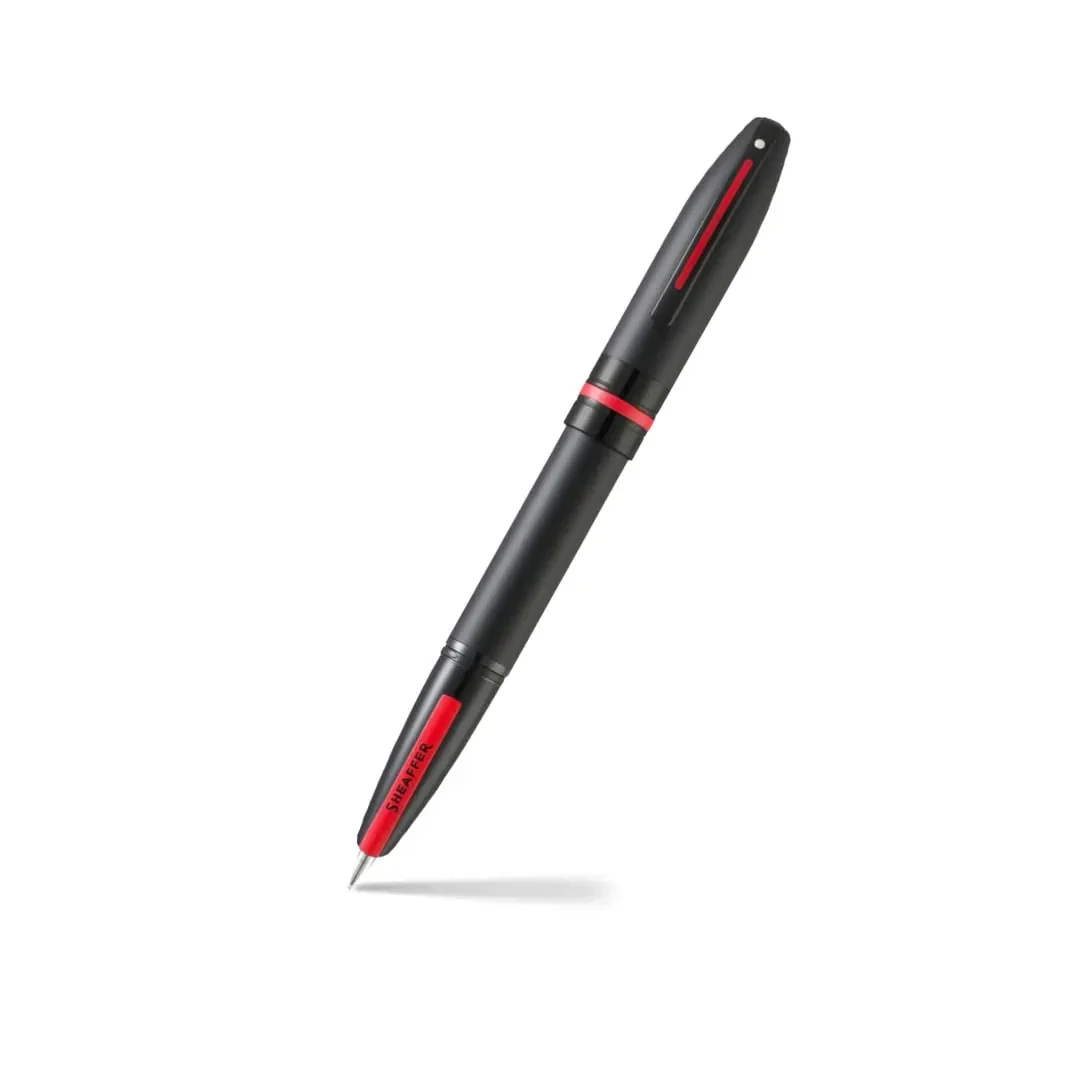 Pluma Fuente Sheaffer Icon_ Negro Mate detalles en PVD Rojo M1
