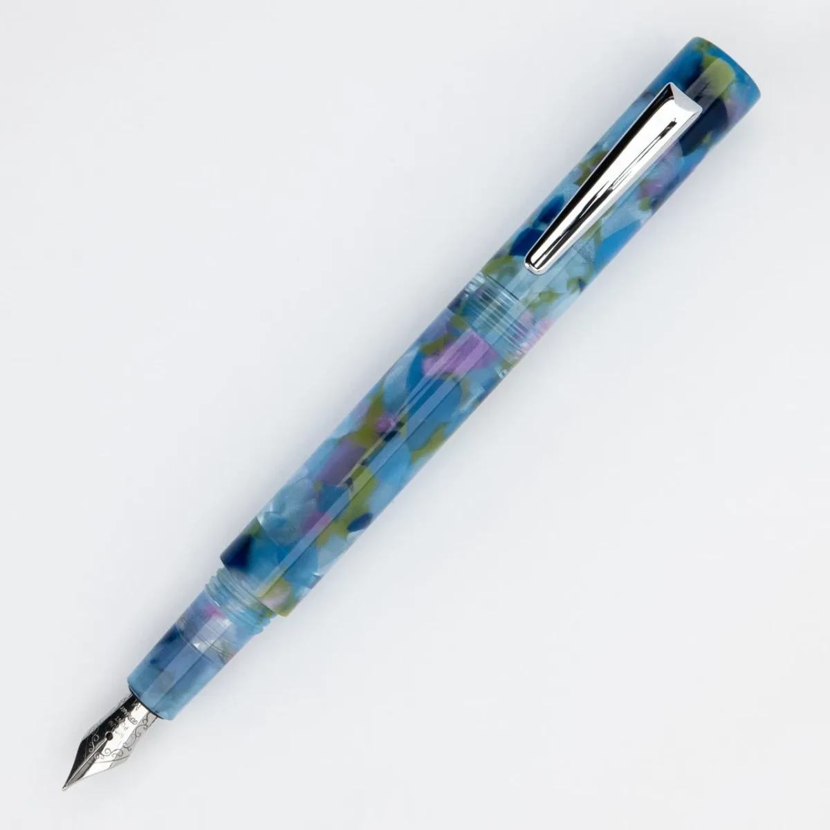 Pluma Monteverde MVP(cartridge, eyedropper), Blue Squares M1