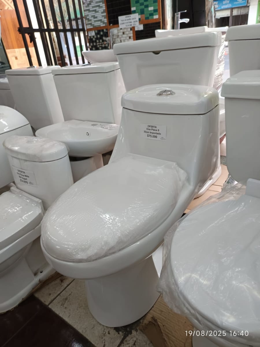 OFERTA CONJUNTO VANITORIO 50CM + ONE PIECE 64