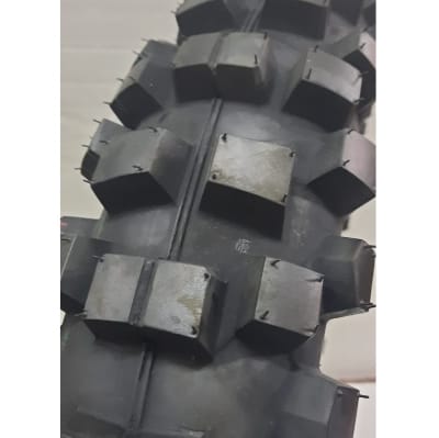 Neumático 18D 110/100-18 6PR2