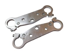 Abrazadera de Arbol Triple de Horquilla Trasera 49cc Par