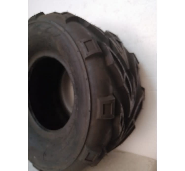 Neumático 08D AT 19x9.5-8 (225/60-8) 4PR 44J Kingstone len s/llanta 54804