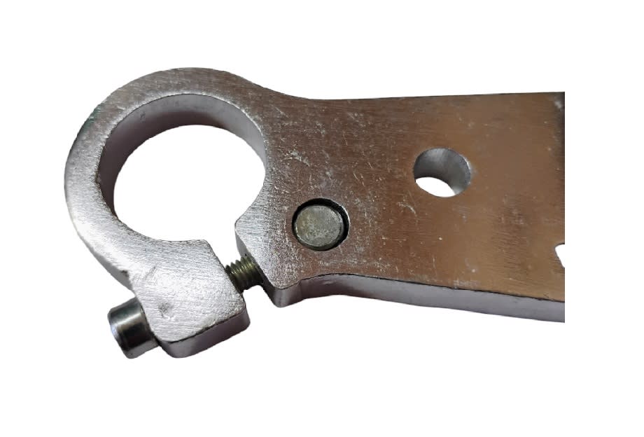 Abrazadera de Arbol Triple de Horquilla Trasera 49cc Par3