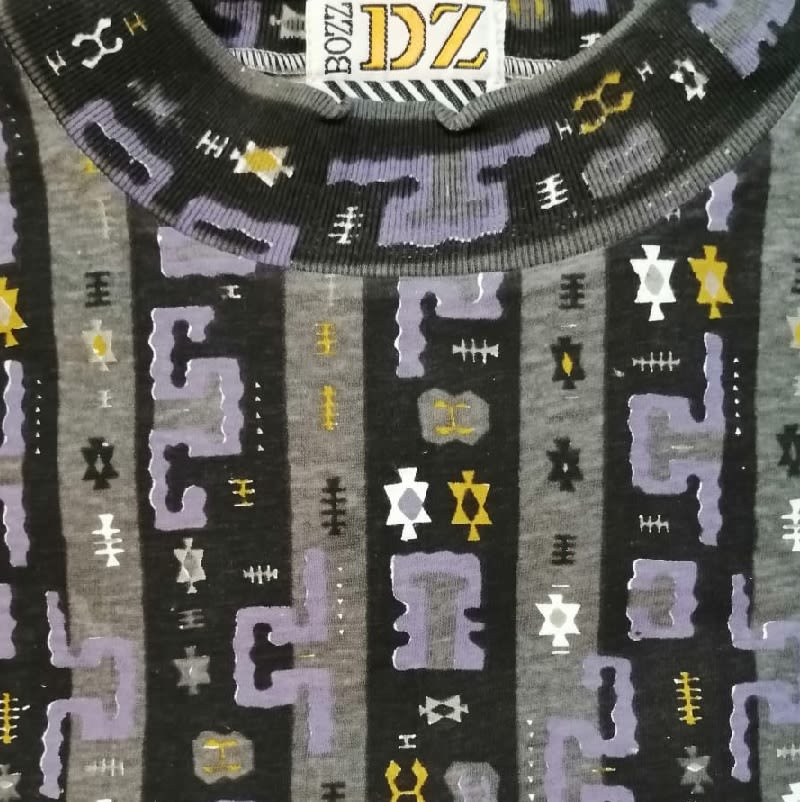 Polera Estampada M/C DZ-9 T-M Gris 1