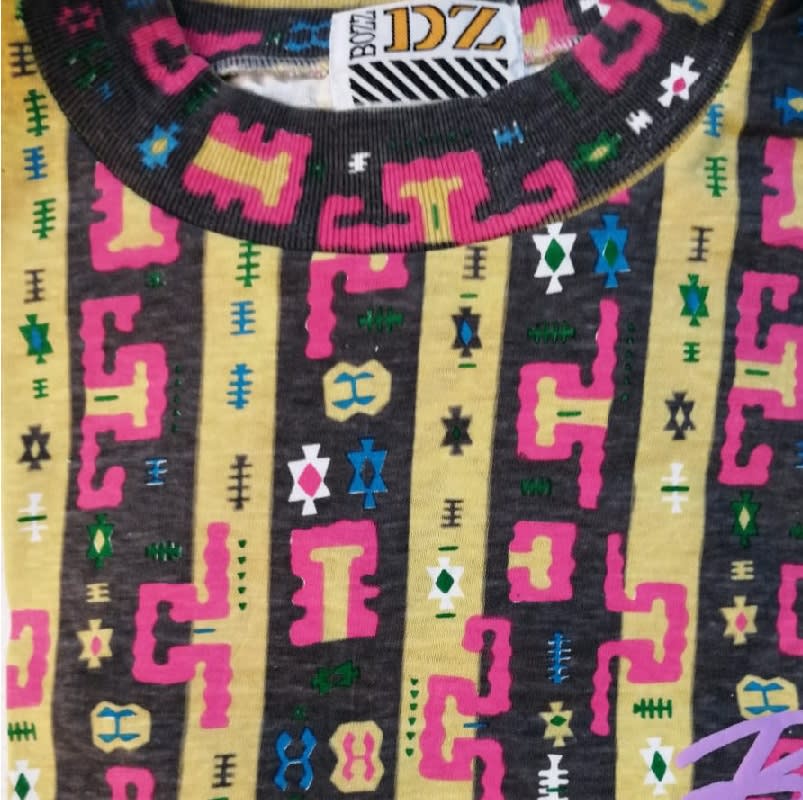 Polera Estampada M/C DZ-9 T-M Amarillo3