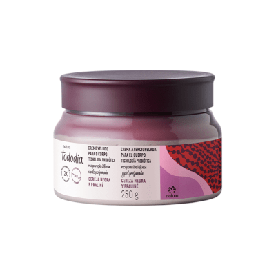 CREMA ATERCIOPELADA CORPORAL CEREZA NEGRA Y PRALINE 250 G1