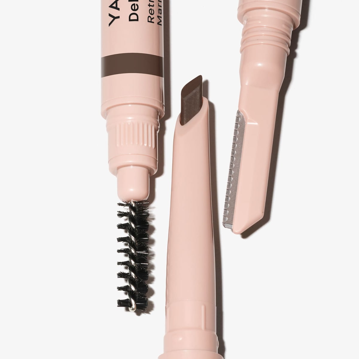 DELINEADOR RETRACTIL PARA CEJAS MARRON YANBAL 0.15 G4