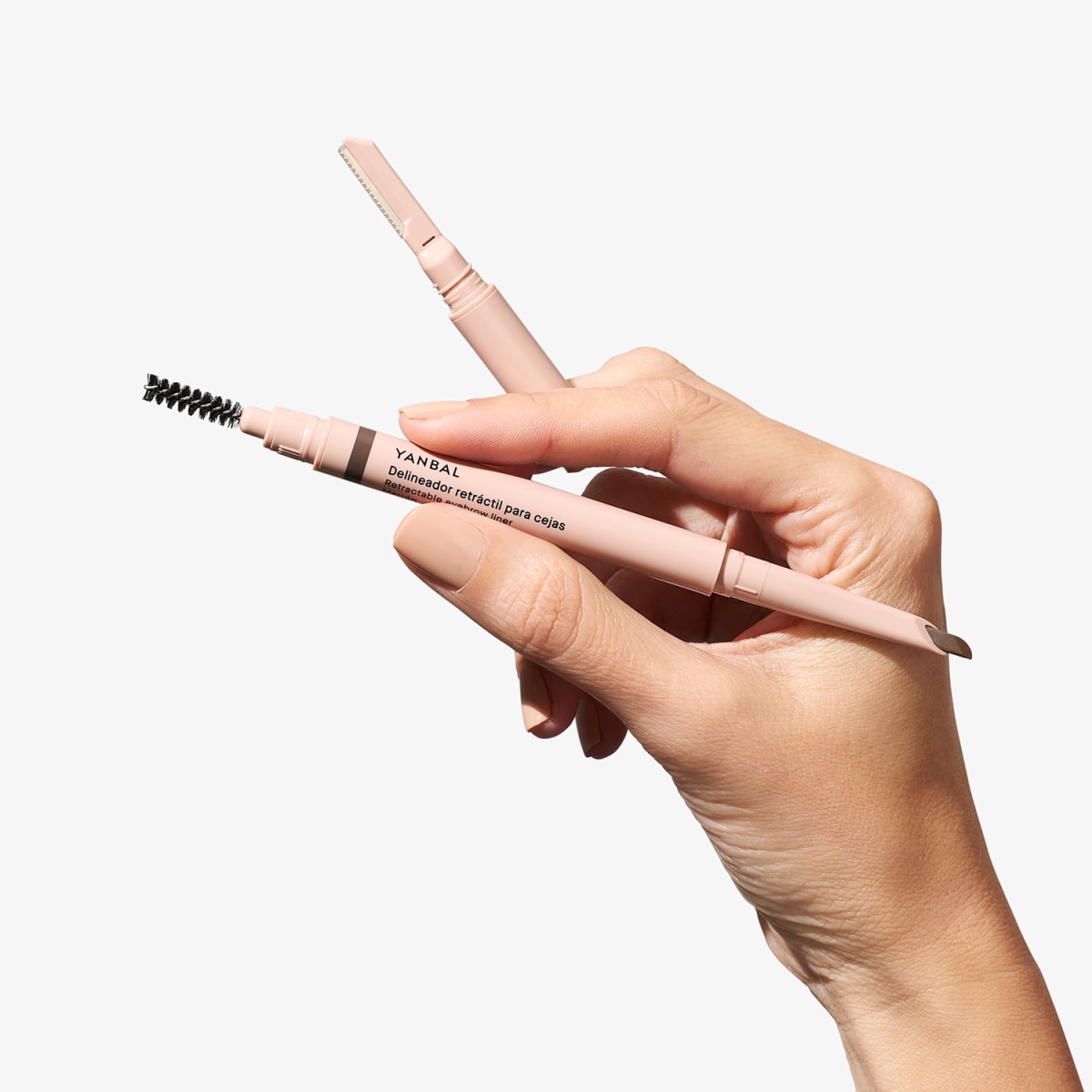 DELINEADOR RETRACTIL PARA CEJAS MARRON YANBAL 0.15 G2