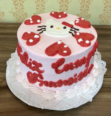 Torta Temática Hello Kitty Rosa