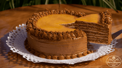 Torta Panqueque Manjar Lúcuma Almendra