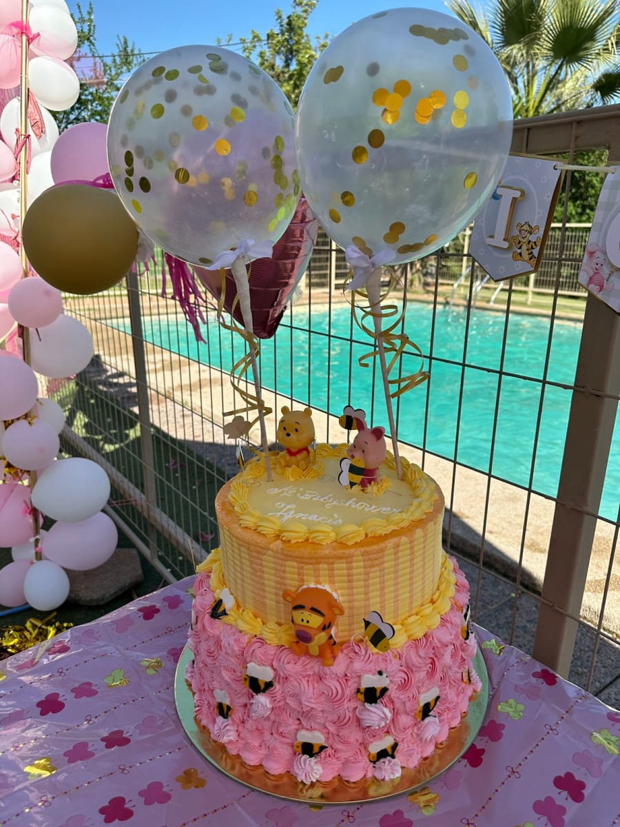 Torta Temática Winnie The Pooh1