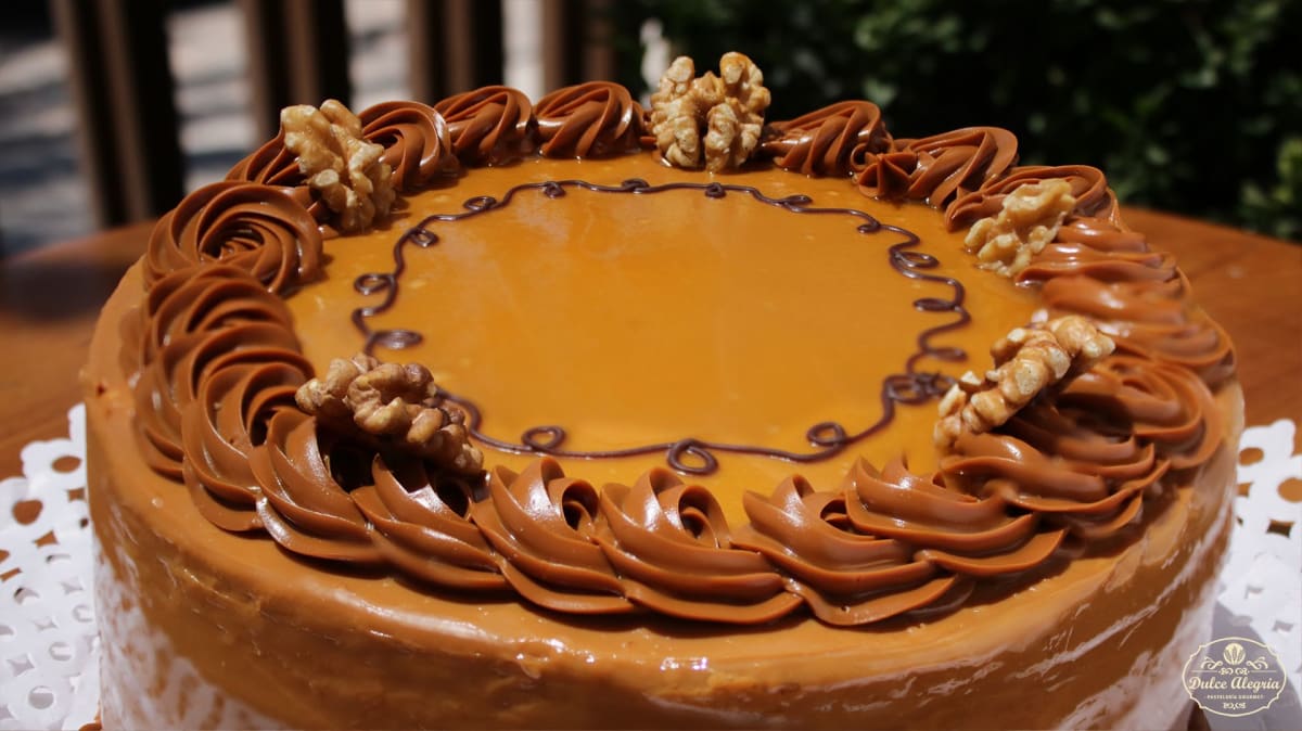 Torta Panqueque Manjar Lúcuma Nuez2