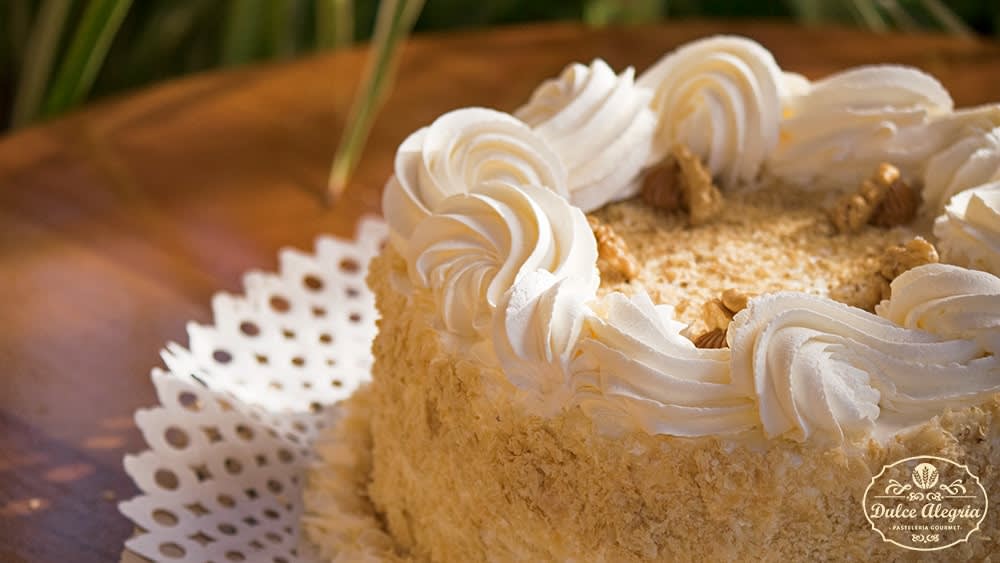 Torta Mil Hojas Manjar Chantilly Nuez Sin Azúcar2