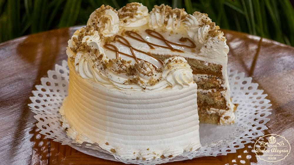 Torta Bizcocho Almendra Manjar Sin Azúcar3