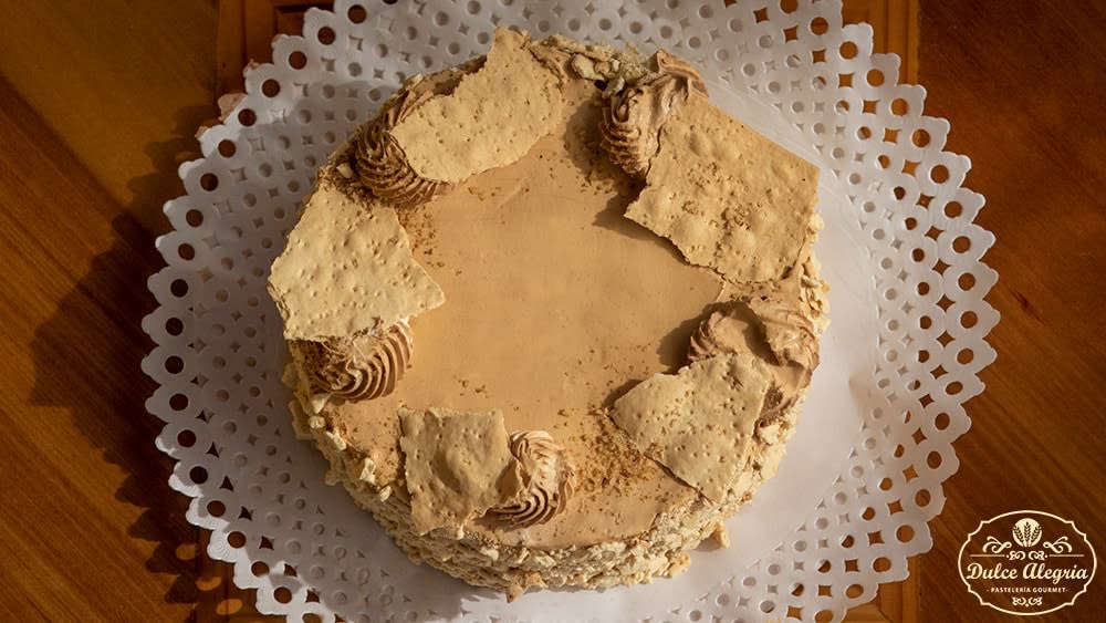 Torta Hojarasca Manjar Nuez Sin Azúcar2