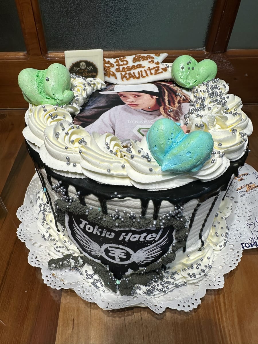 Torta Temática Tokio Hotel1