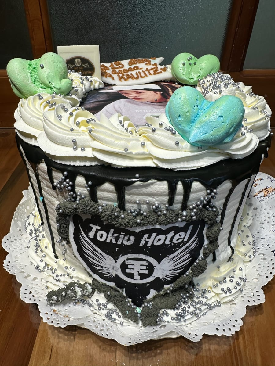 Torta Temática Tokio Hotel2