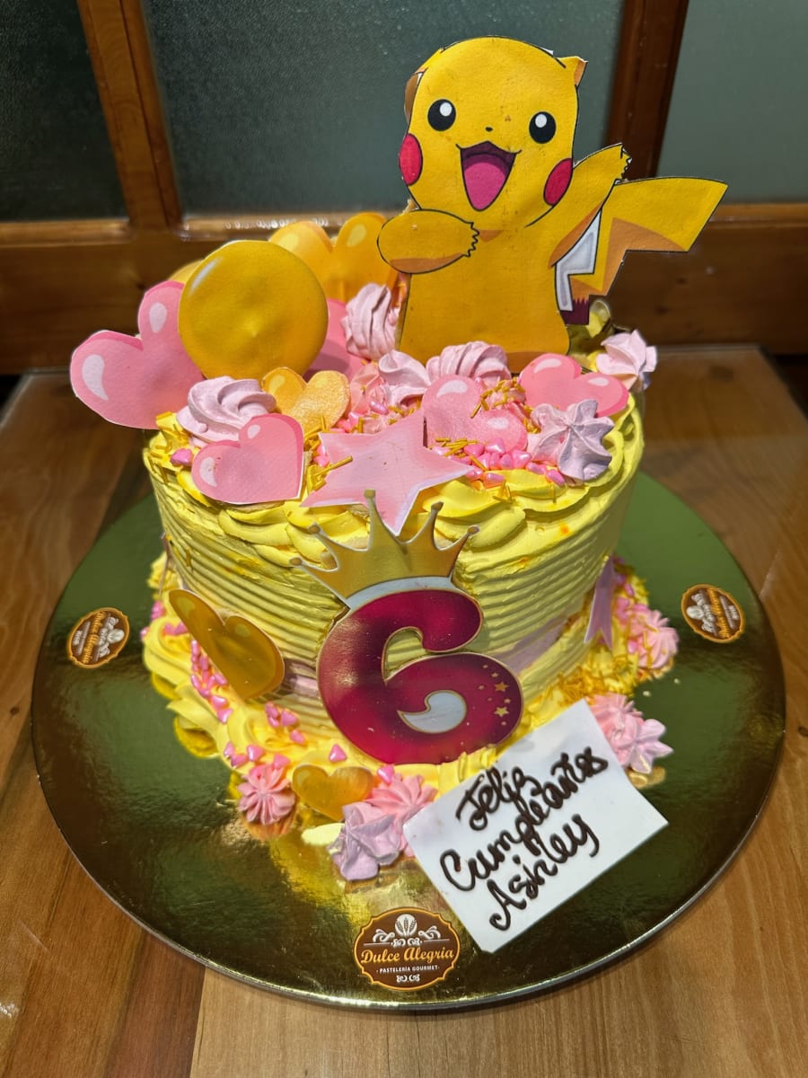 Torta Temática Pikachu1