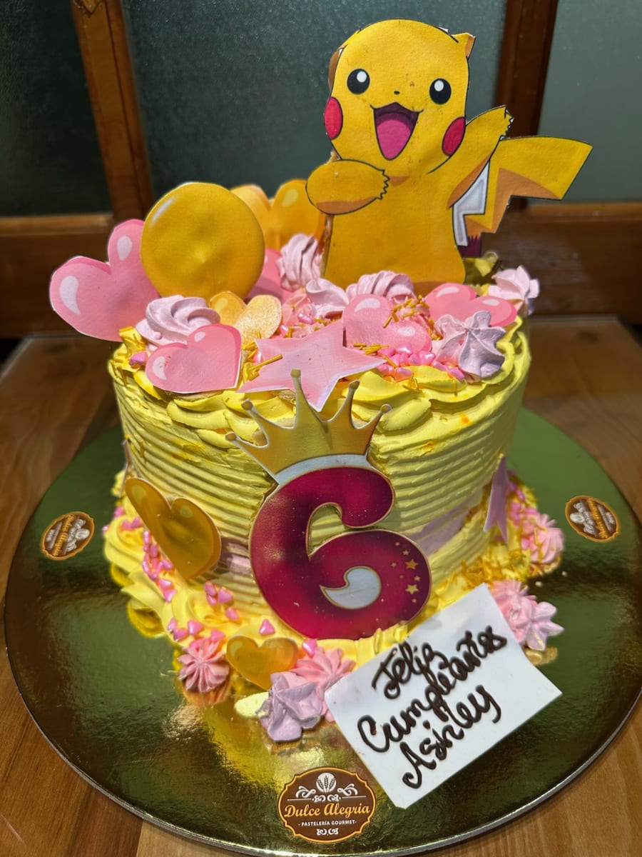 Torta Temática Pikachu2