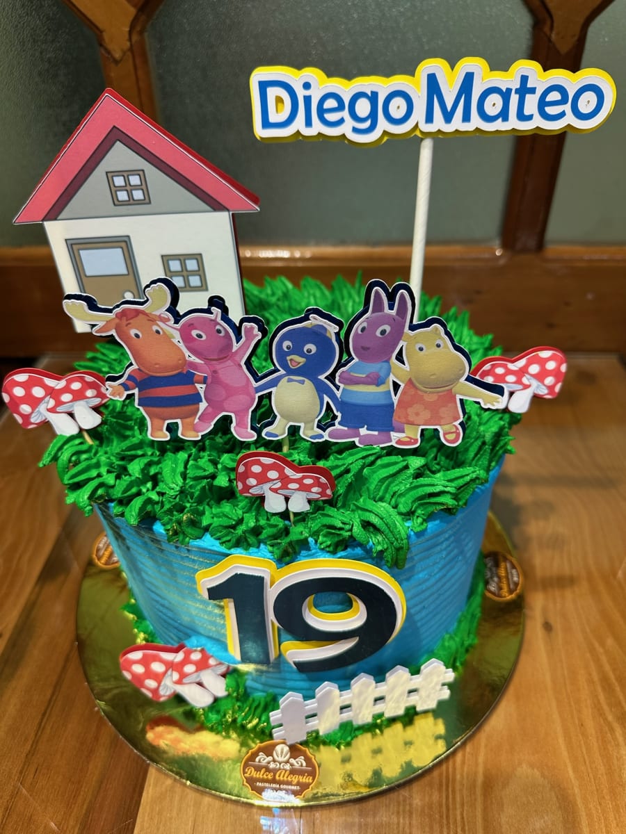 Tortas temática backyardigans2